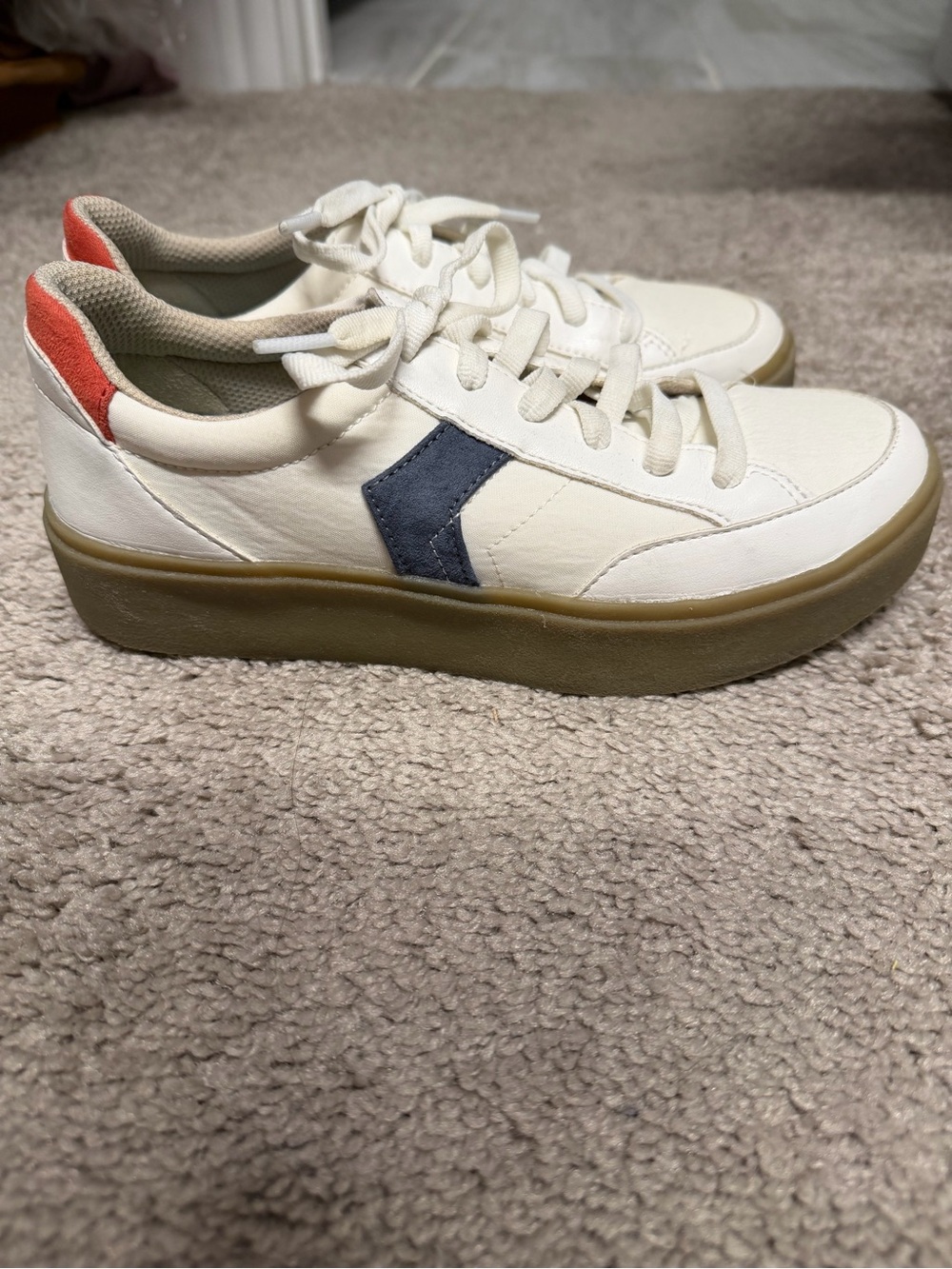 Dr. Scholl's Cream Lace-Up Platform Sneakers with Navy Chevron and Coral Heel